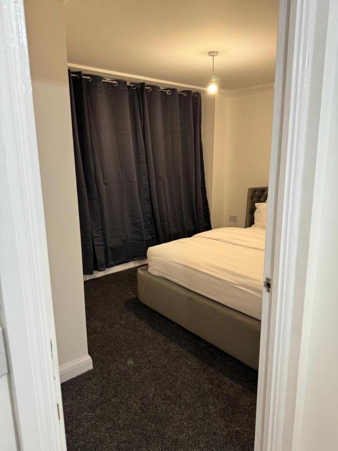 Luxury Apartment Dagenham